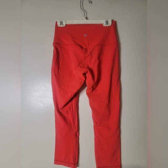Lululemon Align High Rise Crop 21 Love Red - Picture 6 of 8